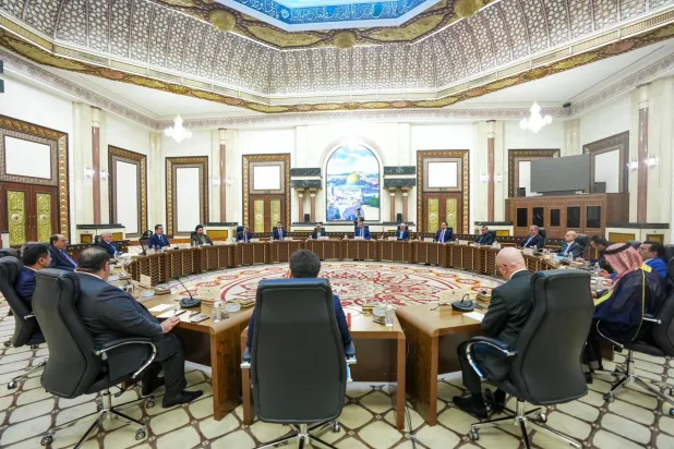 ممثلو ائتلاف «إدارة الدولة» الحاكم خلال أحد الاجتماعات في بغداد (أرشيفية - إعلام حكومي)