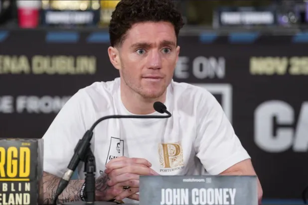 الملاكم الآيرلندي جون كوني (أ.ب)