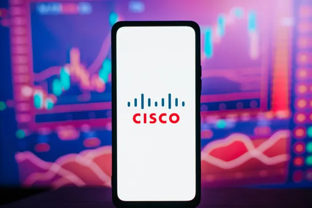 هدف «سيسكو» دمج الذكاء الاصطناعي في حلولها ليتوافق مع توقعات السوق السعودية (شاترستوك)