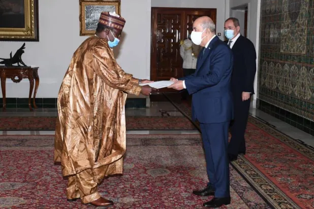 سفير النيجر بالجزائر يسلم أوراق اعتماده للرئيس تبون (الرئاسة الجزائرية)
