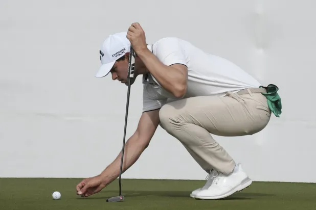 استثناء خاص للاعبي سلسلة «إل آي في» للمنافسة في بطولة «ذا أوبن» (أ.ب)