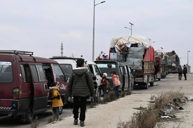 سوريا تقول إن «حزب الله» اللبناني بات يشكل تهديداً بوجوده على الحدود (أ.ف.ب)