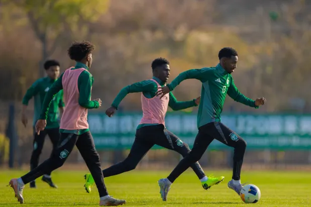 يستعد بعض من ألمع مواهب كرة القدم في آسيا لإبراز قدراتهم (المنتخب السعودي)