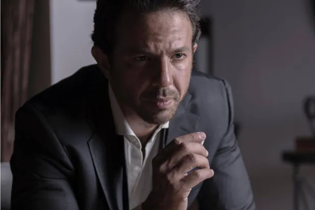 الفنان عمر الشناوي شارك في العديد من الأعمال الدرامية (الشرق الأوسط)