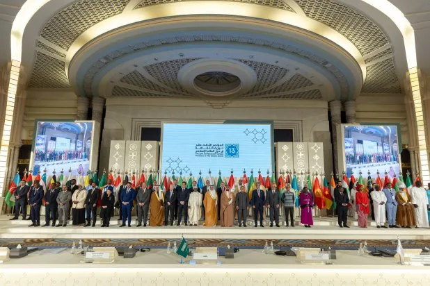 الوزراء في صورة تذكارية خلال أعمال المؤتمر بمدينة جدة الأربعاء (وزارة الثقافة السعودية)