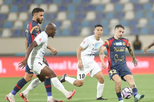 جانب من لقاء الأخدود وضمك الذي انتهى بالتعادل السلبي دون أهداف (تصوير: عدنان مهدلي) 