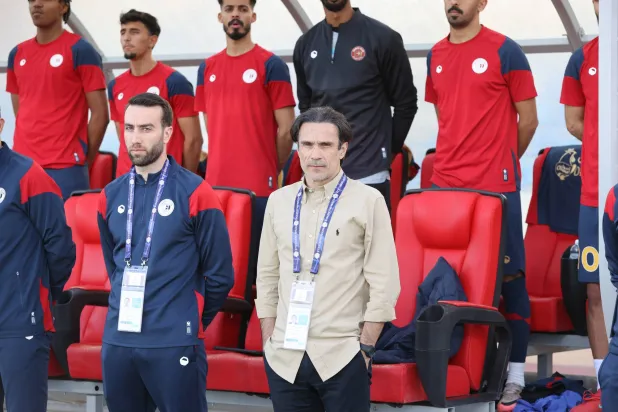 البرتغالي نونو ألميدا مدرب فريق ضمك (تصوير: عدنان مهدلي)