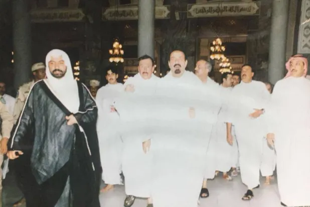 الحارثي مع الملك عبد الله بن عبد العزيز رحمه الله (الحارثي)