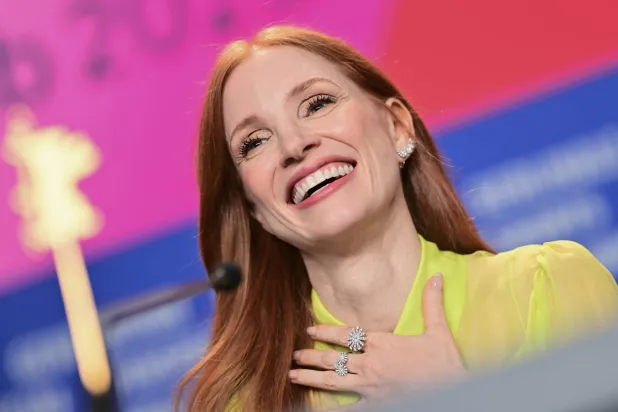 جيسيكا شستاين بطلة فيلم «أحلام» خلال مؤتمر صحافي في «برلين السينمائي»... (أ.ب)