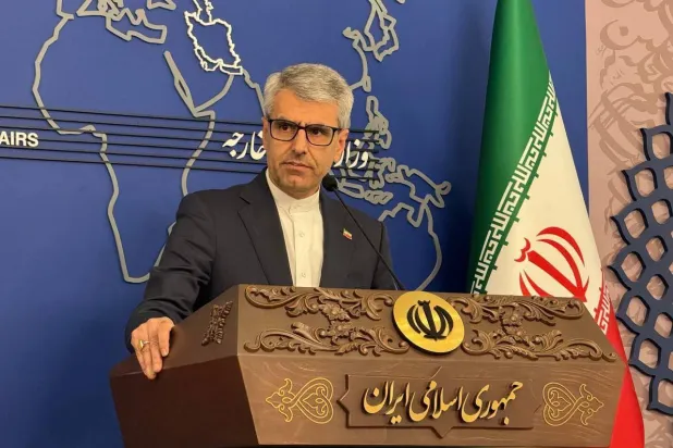 بقائي خلال مؤتمر صحافي في طهران (الخارجية الإيرانية)