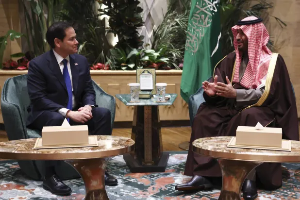 ولیعهد محمد بن سلمان دیروز از وزیر خارجه آمریکا، مارکو روبیو، استقبال کرد (AP)