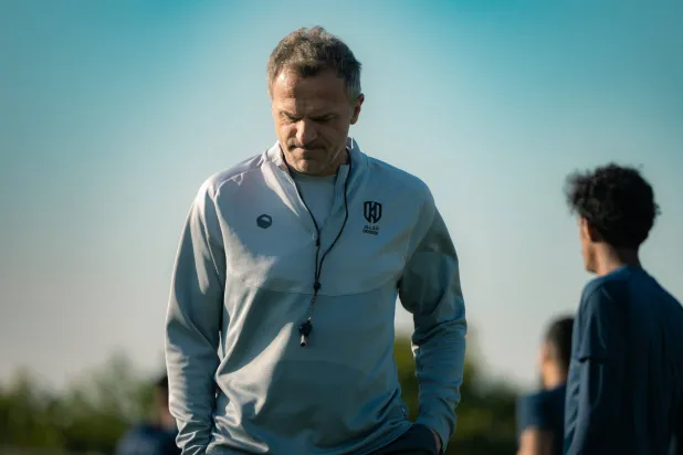 ستيبان توماس (نادي الأخدود)