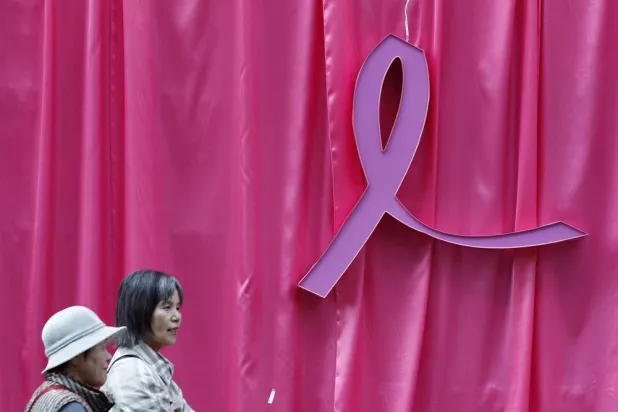 اختبار جديد قد يحدث ثورة في علاج سرطان الثدي (رويترز)