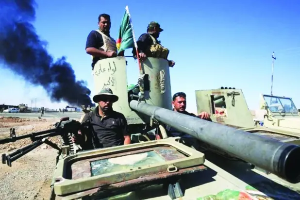 Deyrizor'daki Devrim Muhafızları Ordusu (DMO) milisleri (Arşiv)