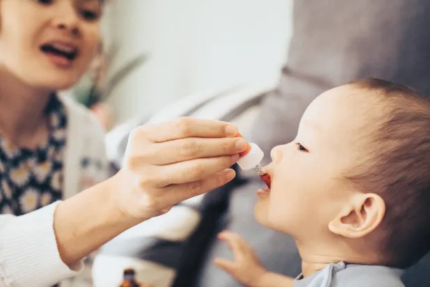 لبن الأم يعزز امتصاص الأدوية لدى الرضع