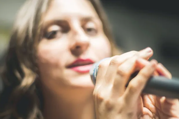 5 معلومات أساسية عن صوت الإنسان وتغيراته