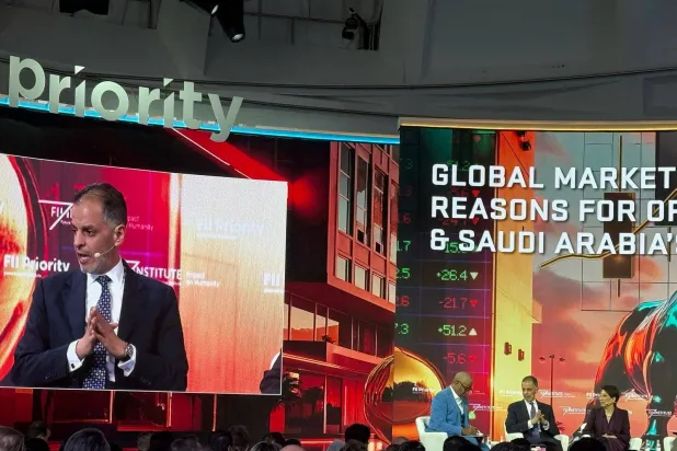 يزيد الحميد نائب محافظ صندوق الاستثمارات العامة السعودي خلال مشاركته في المنتدى بمدينة ميامي الأميركية (الشرق الأوسط)