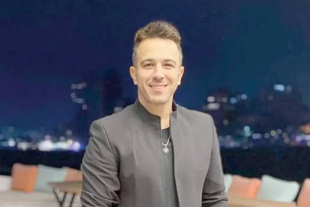 أحدث إصداراته ألبوم {زي زمان} ويتطلع لتقديم دويتو مع المطربة سميرة سعيد ({الشرق الأوسط})