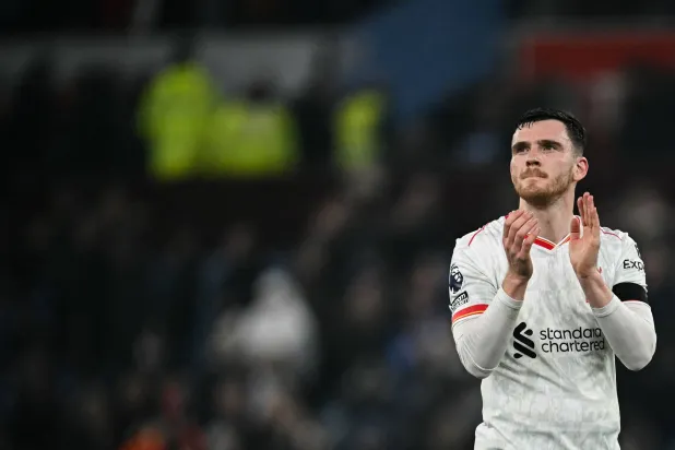 أندي روبرتسون الظهير الأيسر لفريق ليفربول (أ.ف.ب)