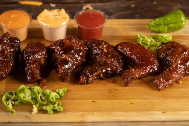 التمر هندي... مكون أساسي في أطباق جنوب شرقي آسيا وشرق الهند