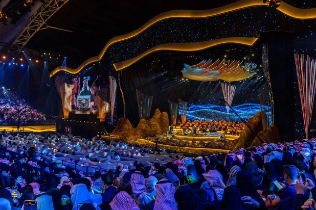 فنان العرب محمد عبده يغنّي للوطن في ليالي التأسيس (يوم التأسيس)