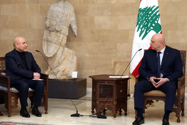 الرئيس اللبناني جوزيف عون ورئيس مجلس الشورى الإيراني محمد باقر قاليباف في قصر بعبدا (الرئاسة اللبنانية)