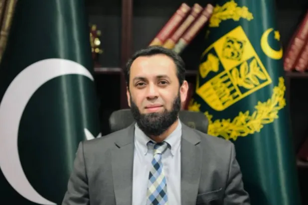 Pakistan’s Minister of Information Attaullah Tarar. (Asharq Al-Awsat)