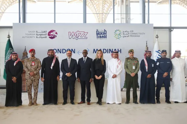 جانب من إعلان إطلاق الرحلات (الشرق الأوسط)