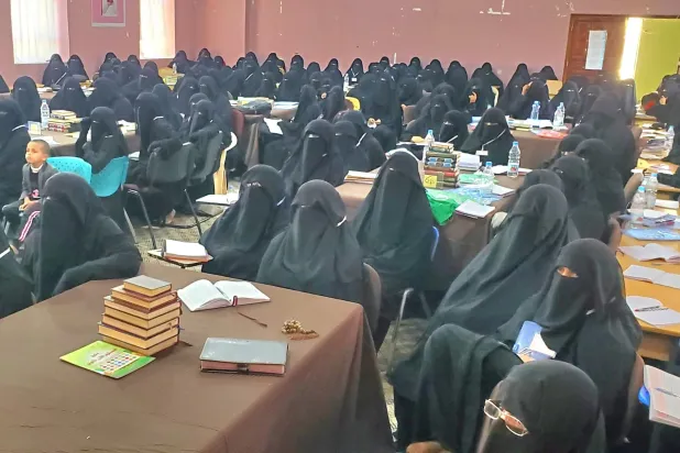 لقاء نسوي حوثي في صنعاء حول مهام الزينبيات في شهر رمضان (إعلام حوثي)