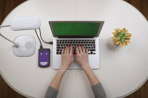 يسلّط «يوم النسخ الاحتياطي العالمي» الضوء على أهمية النسخ الاحتياطي الدوري بوصفه ممارسة حيوية للأفراد والشركات على حد سواء (شاترستوك)