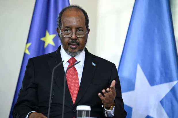 الرئيس الصومالي حسن شيخ محمود (رويترز)
