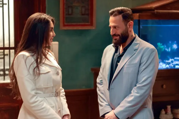 ياسمين صبري ونيكولا معوض في لقطة من المسلسل (الشركة المنتجة)