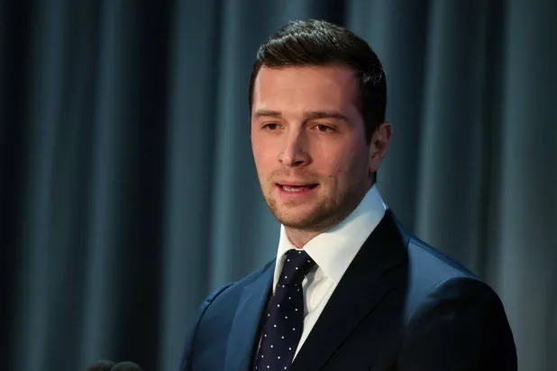 رئيس حزب «التجمع الوطني» الفرنسي جوردان بارديلا... 27 مارس 2025 (أ.ف.ب)