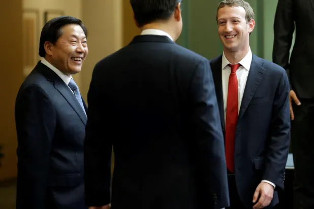 Sosyal medya devinin kurucusu Zuckerberg'ün Çin'de faaliyet gösterme çabaları başarısızlıkla sonuçlandı (AP)