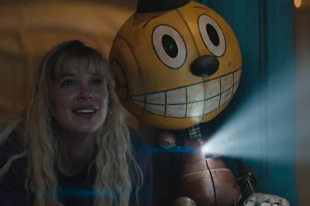 21 yaşındaki Millie Bobby Brown, Netflix'in popüler bilimkurgu dizisi Stranger Things'deki Eleven karakteriyle tanınıyor (Netflix)