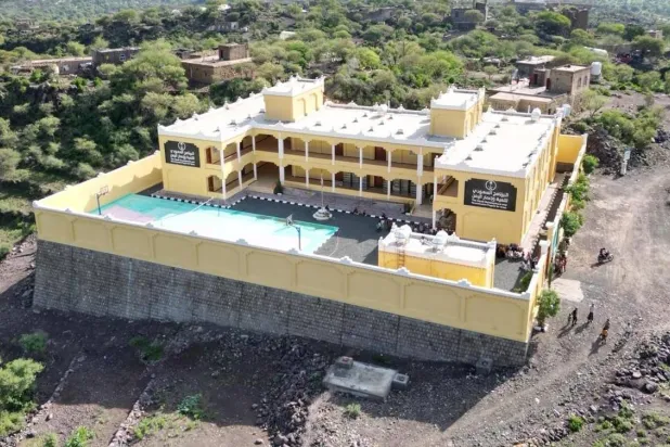 دعم «البرنامج السعودي» إنشاء وتجهيز أكثر من 30 مدرسة نموذجية موزعة على المحافظات اليمنية (واس)