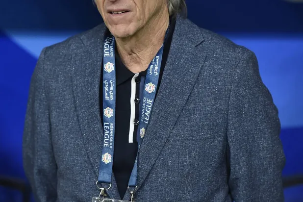 البرتغالي خورخي خيسوس مدرب الهلال (رويترز)