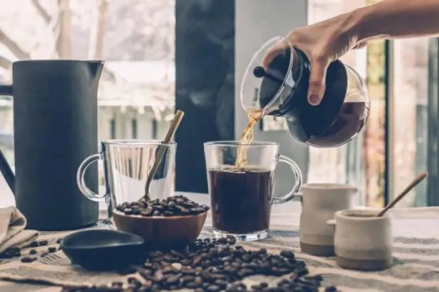 جرعة الكافيين اليومية مهمة للعديد من الناس
