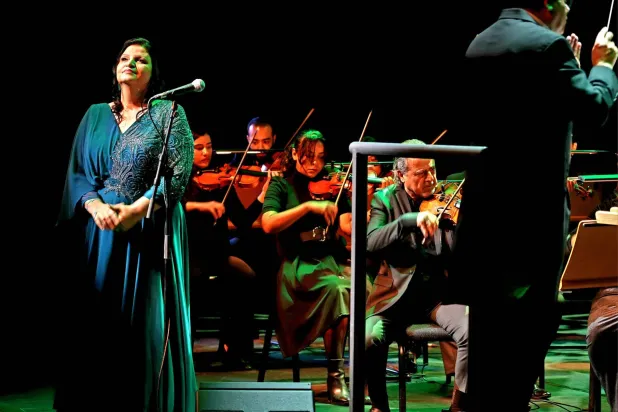 الحفل يتضمن أغنيات لفيروز وأسمهان ووردة الجزائرية (جاهدة وهبه)