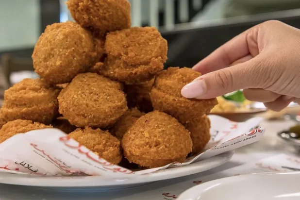 الفلافل المقرمشة ضرورة لطبق طازج ولذيذ (إنستغرام)