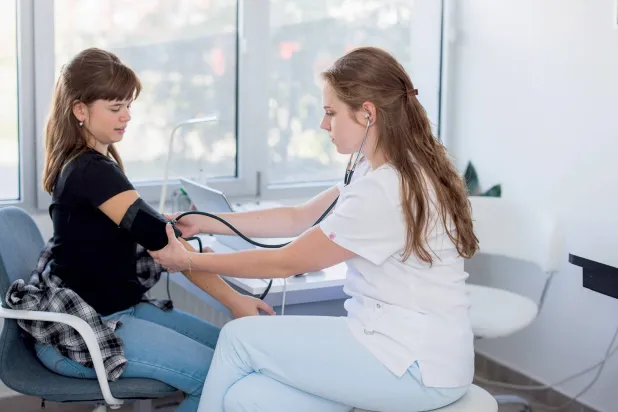 هل يصبح ارتفاع ضغط الدم ظاهرة منتشرة لدى الأطفال؟