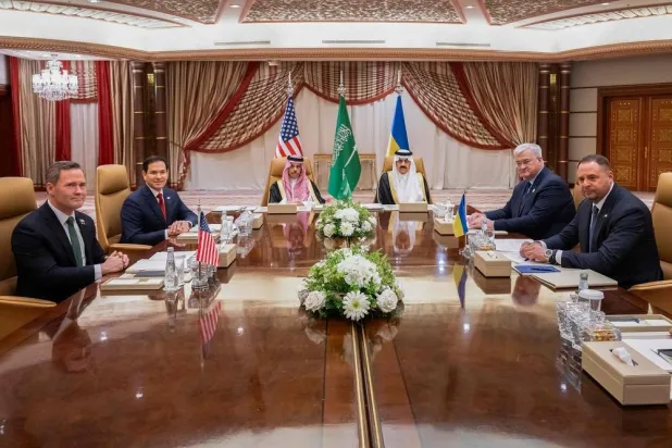 US Secretary of State Marco Rubio (2nd L), US National Security Advisor Mike Waltz (L), Ukrainian Foreign Minister Andrii Sybiha (3rd R), Ukrainian Head of Presidential Office Andriy Yermak (2nd R), and Ukrainian Minister of Defense Rustem Umerovto (R) hold a meeting in Jeddah in the presence of Saudi Foreign Minister Prince Faisal bin Farhan bin Abdullah (3L) and Minister of State, Member of the Cabinet, and National Security Adviser Dr. Musaed bin Mohammed Al-Aiban (C) on March 11, 2025. (AFP) 