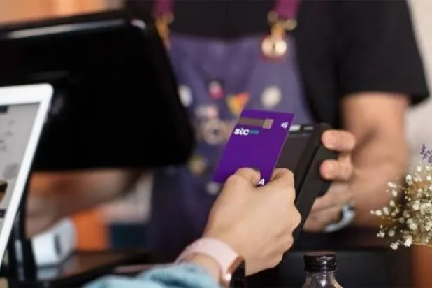 منافسة أم تكامل... كيف تتعايش البنوك الرقمية والتقليدية في عالم المال؟