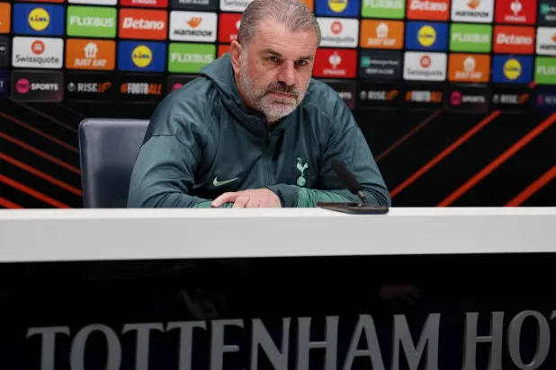 أنجي بوستيكوغلو (رويترز)