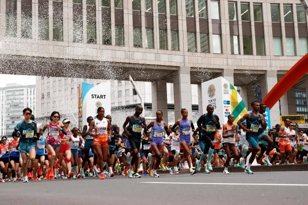 ماراثون لندن يستعد لتحطيم الرقم القياسي العالمي (أ.ف.ب)