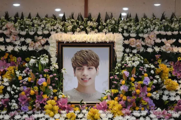 نجم الغناء الكوري كيم جونغ هيون انتحر في الـ27 بسبب المعاناة من الاكتئاب (أ.ب)