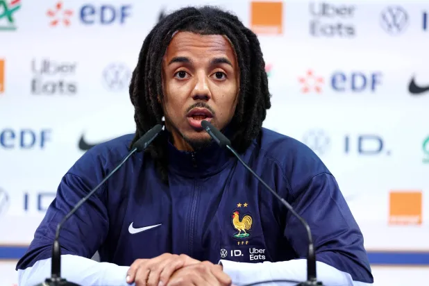 جول كوندي لاعب منتخب فرنسا (أ.ف.ب)