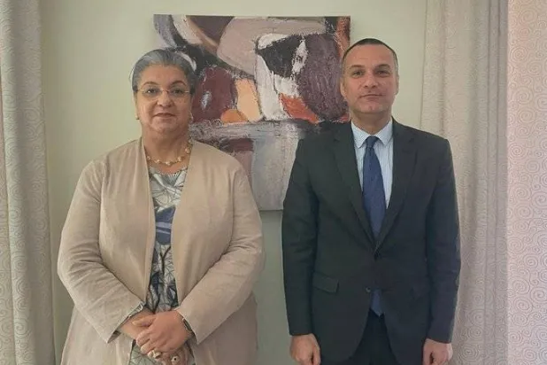 اجتماع تيتيه مع القائم بأعمال السفارة المصرية بطرابلس (البعثة الأممية)