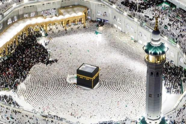 أرقام مليونية شهدها المسجد الحرام تُعد نتيجة عمل دؤوب واهتمام بالغ استمر عشرات السنين (واس)