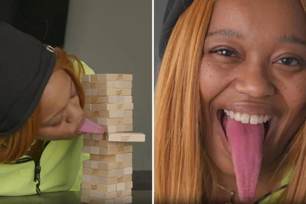 الأميركية شانيل تابر التي تحمل لقب صاحبة أطول لسان في العالم (موسوعة غينيس للأرقام القياسية)